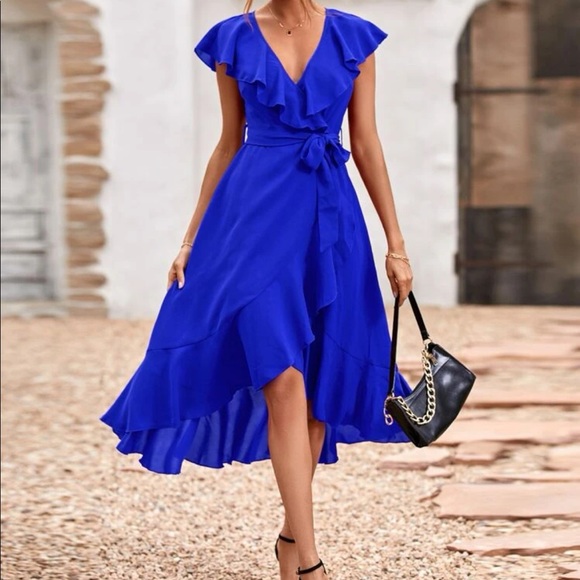 Boho burgundy butterfly sleeve blue ruffle hem belted wrap dress - Picture 2 of 16